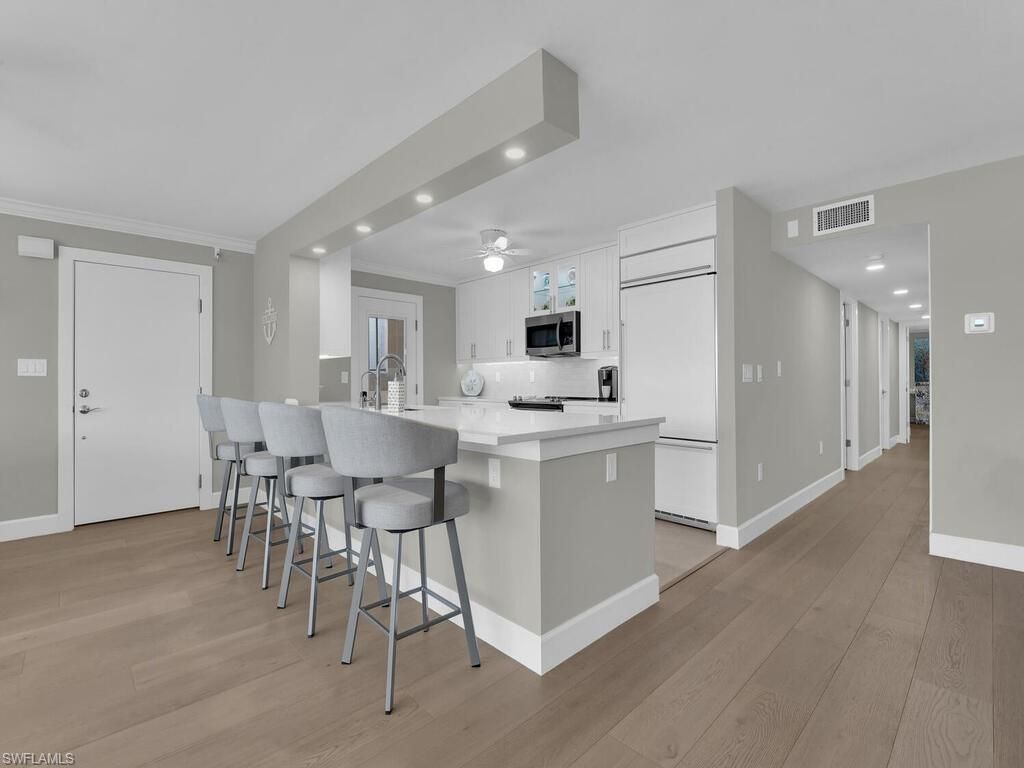 222 Harbour Dr, Unit 103, Naples, FL 34103 Photo