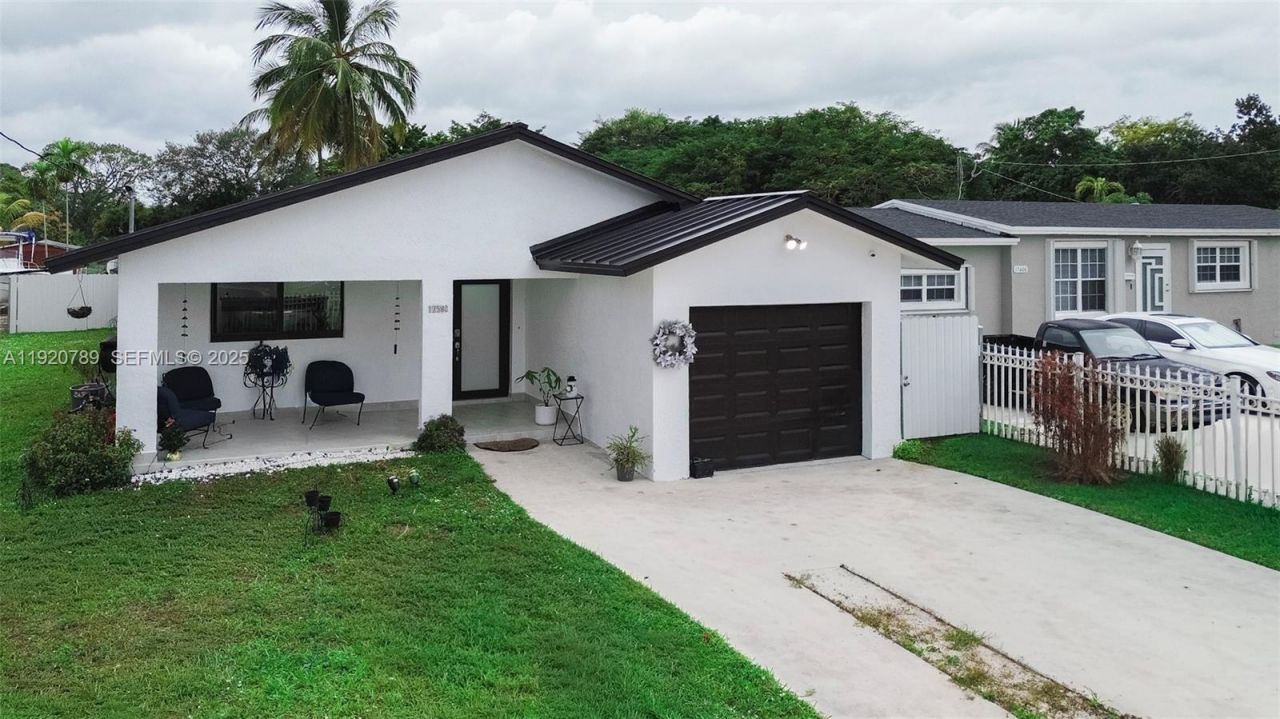 17580 NW 17th Ave, Miami Gardens, FL 33056 Photo