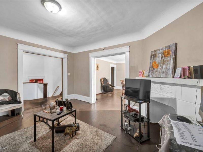 1333 E 82nd Street, Cleveland, OH 44103 Photo 8