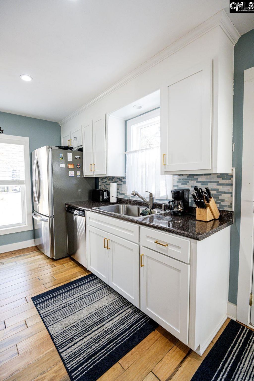 312 Southampton Drive Photo 14