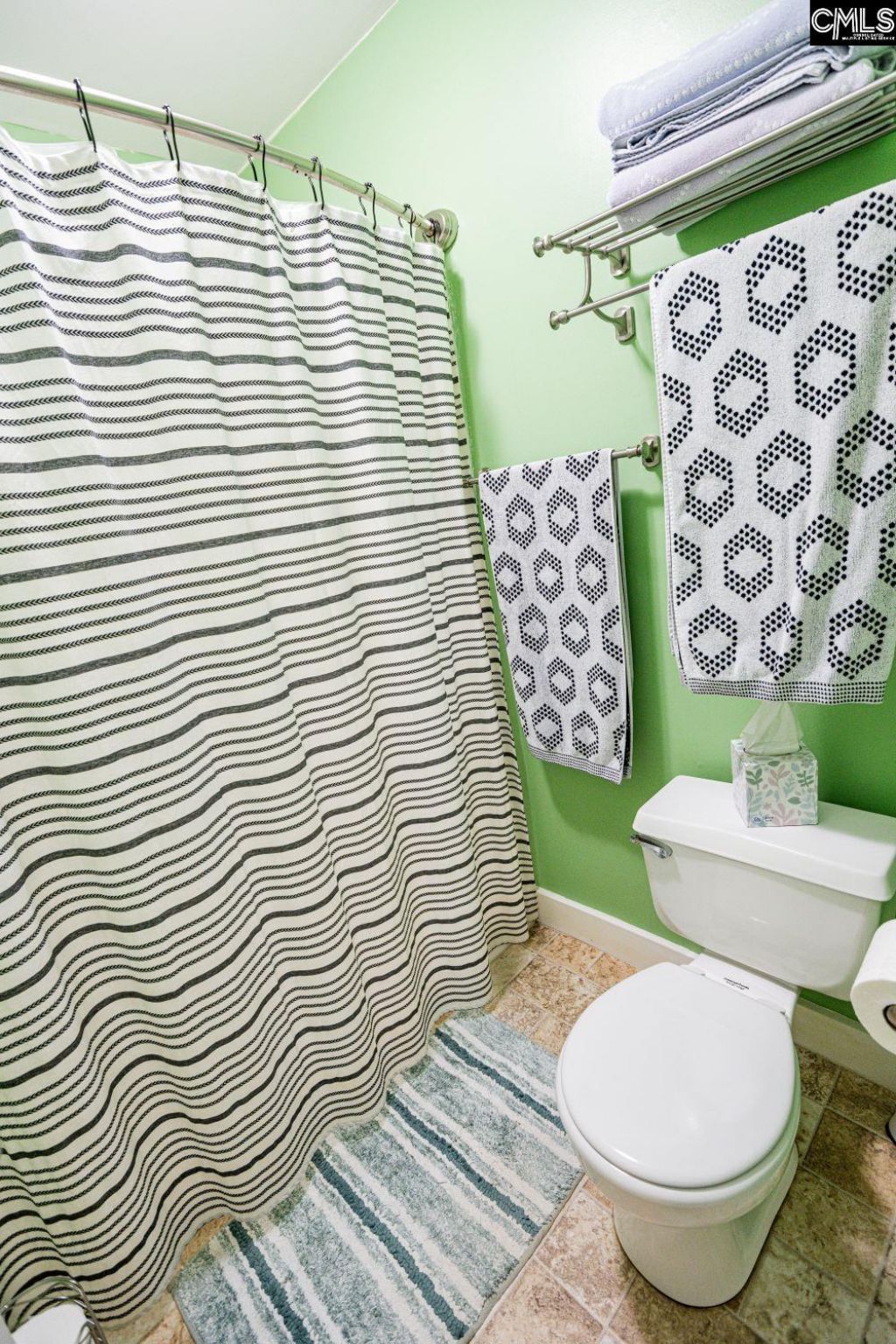 312 Southampton Drive Photo 21