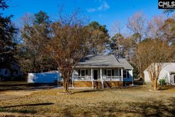 312 Southampton Drive photo 4