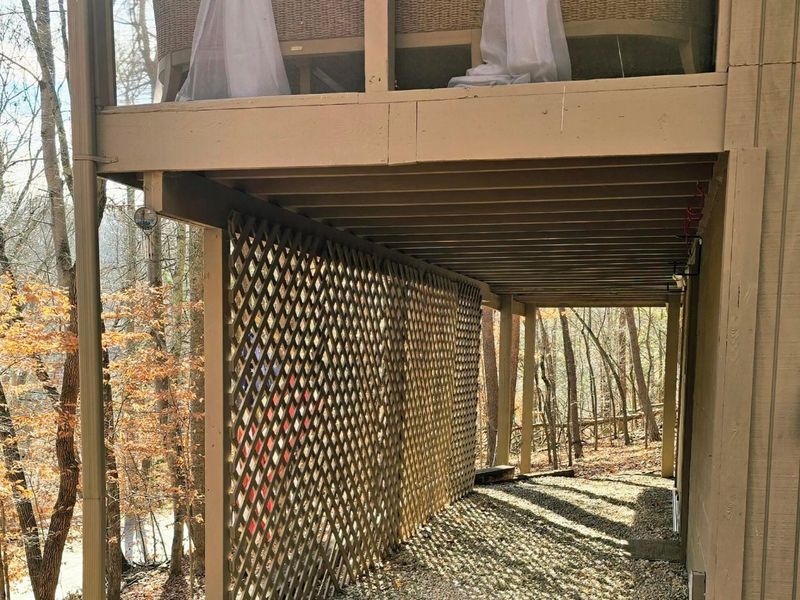 1015 Taos Lane, Hideaway Hills, OH 43107 Photo 18