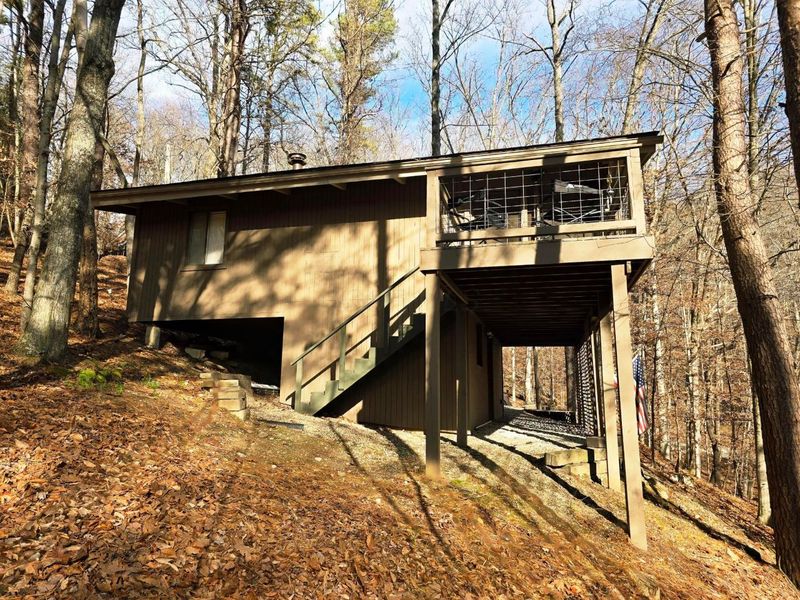 1015 Taos Lane, Hideaway Hills, OH 43107 Photo 2