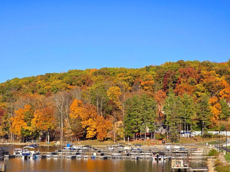1015 Taos Lane, Hideaway Hills, OH 43107 Photo 24