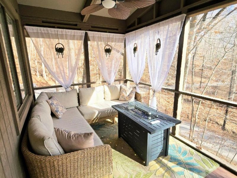 1015 Taos Lane, Hideaway Hills, OH 43107 Photo 3