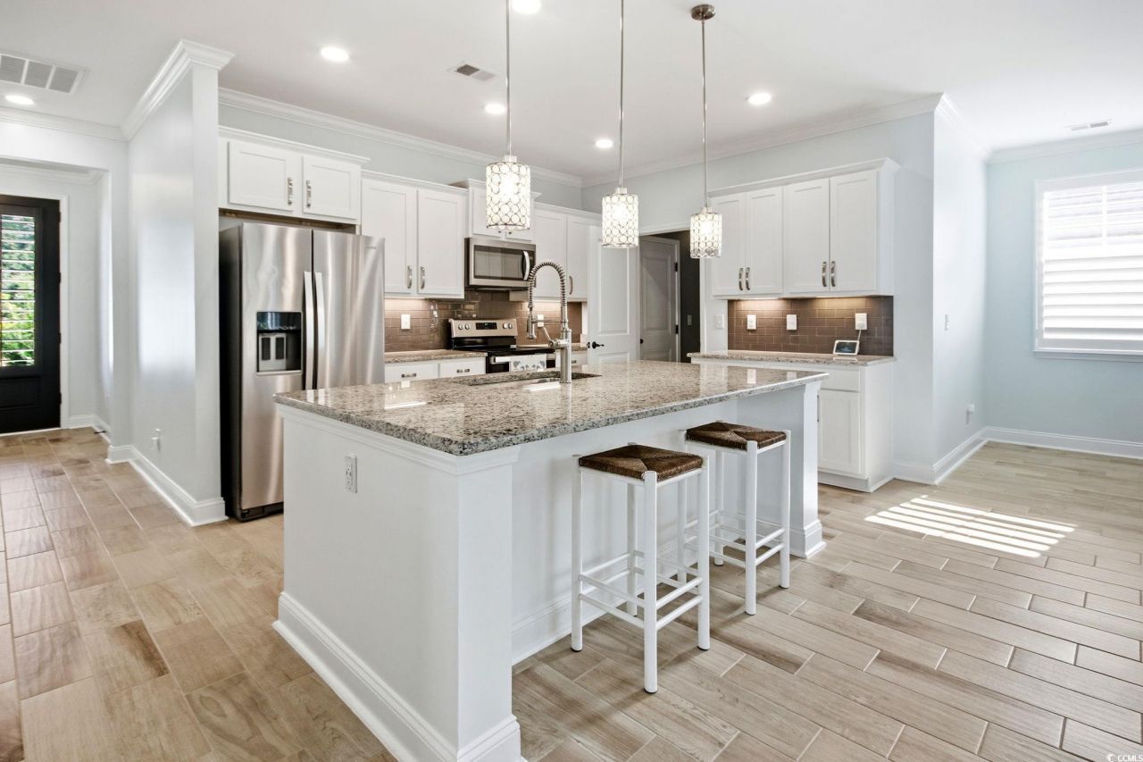 1110 Inlet View Dr. Photo 4