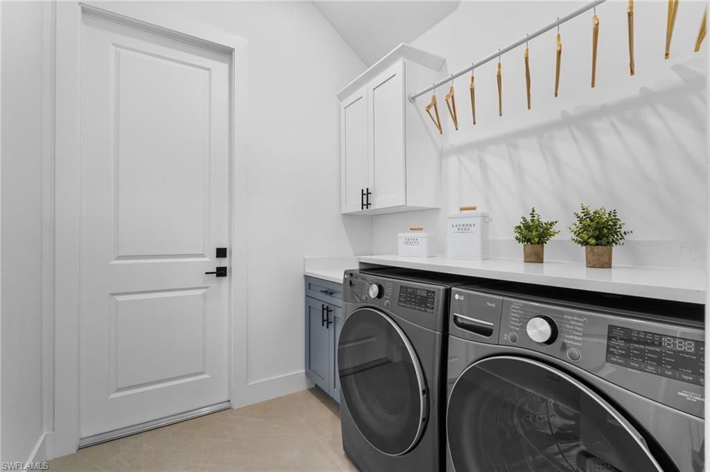 1607 NW 17th St, Cape Coral, FL 33993 Photo