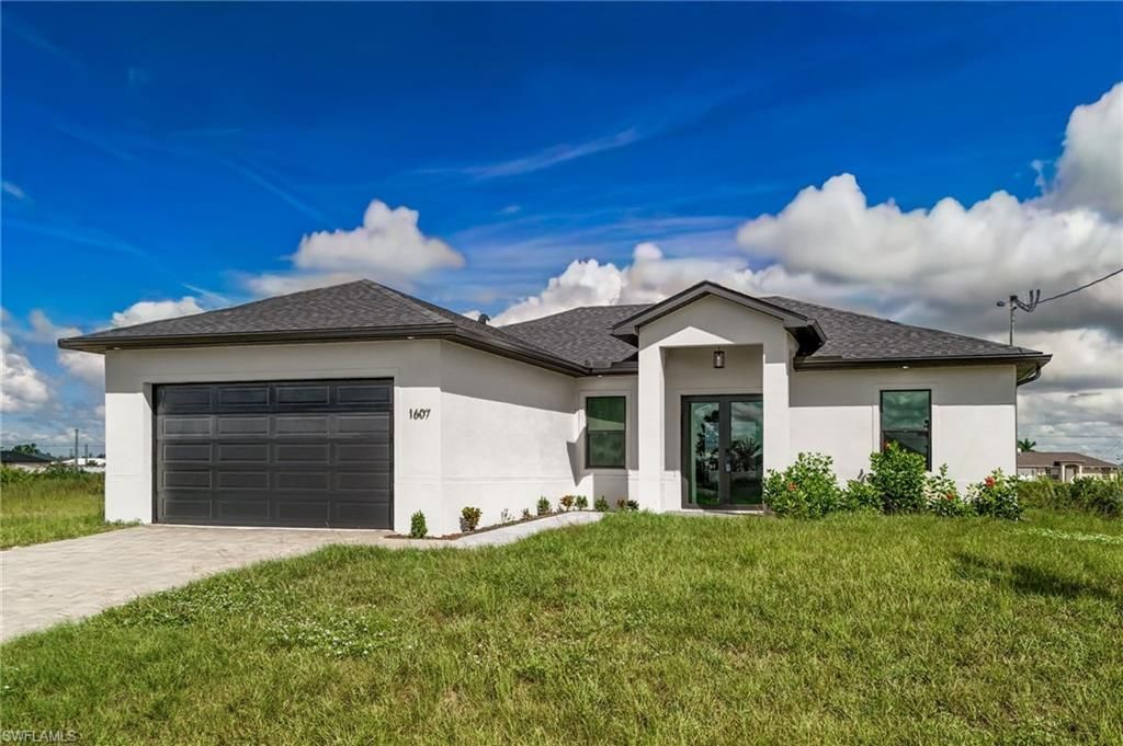 1607 NW 17th St, Cape Coral, FL 33993 Photo