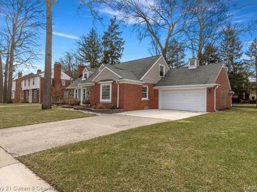 24801 Newton Street, Dearborn, MI 48124