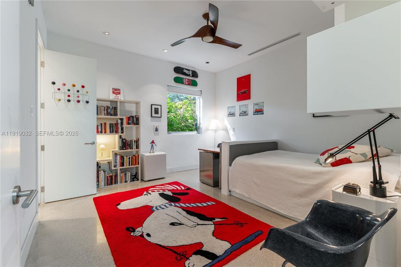 6495 SW 85th St, Miami, FL 33143 Photo