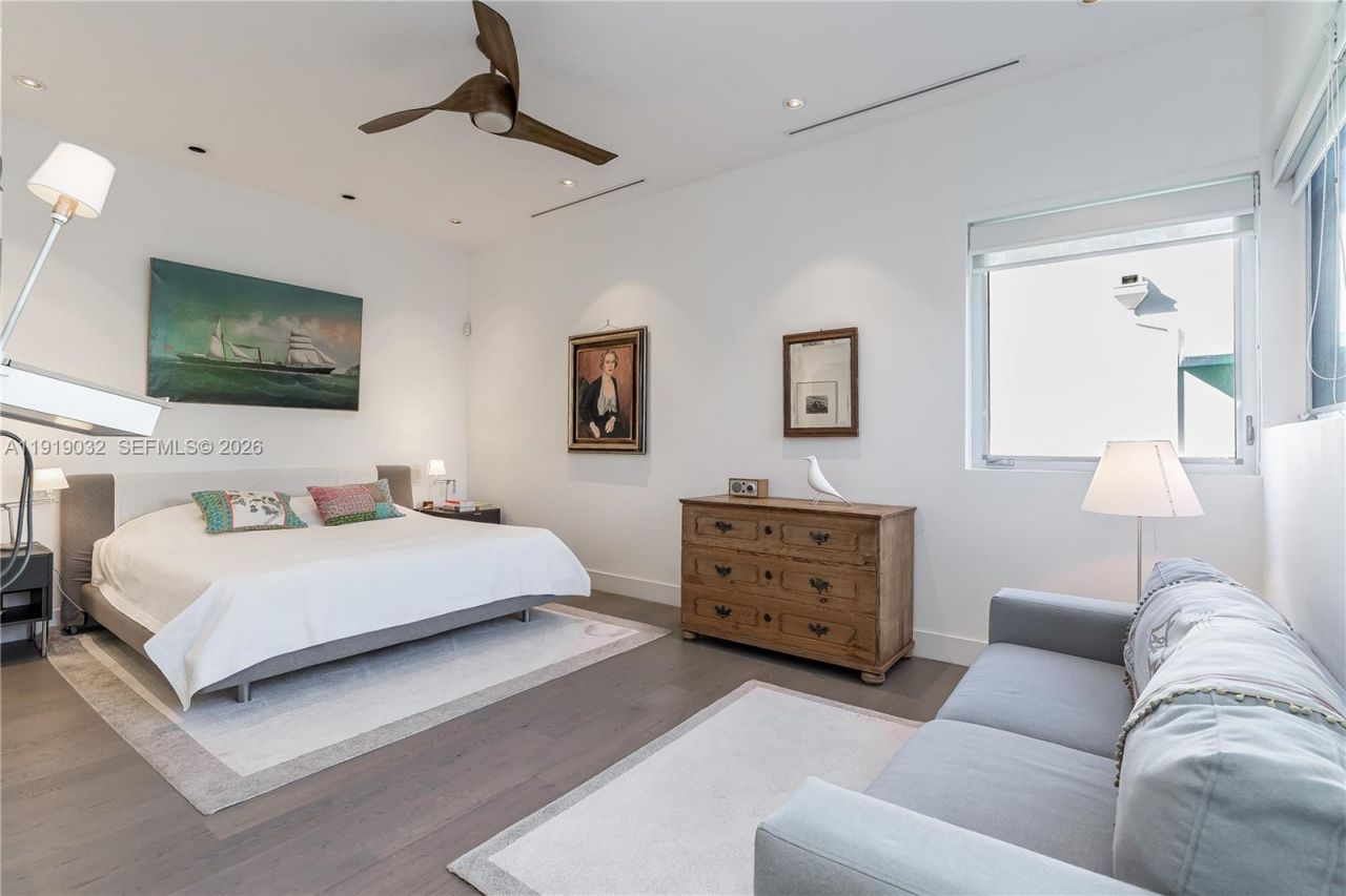 6495 SW 85th St, Miami, FL 33143 Photo