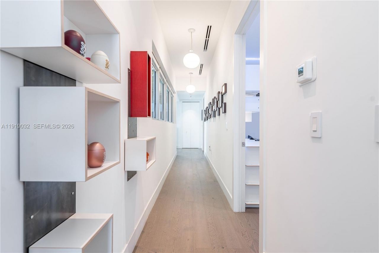 6495 SW 85th St, Miami, FL 33143 Photo