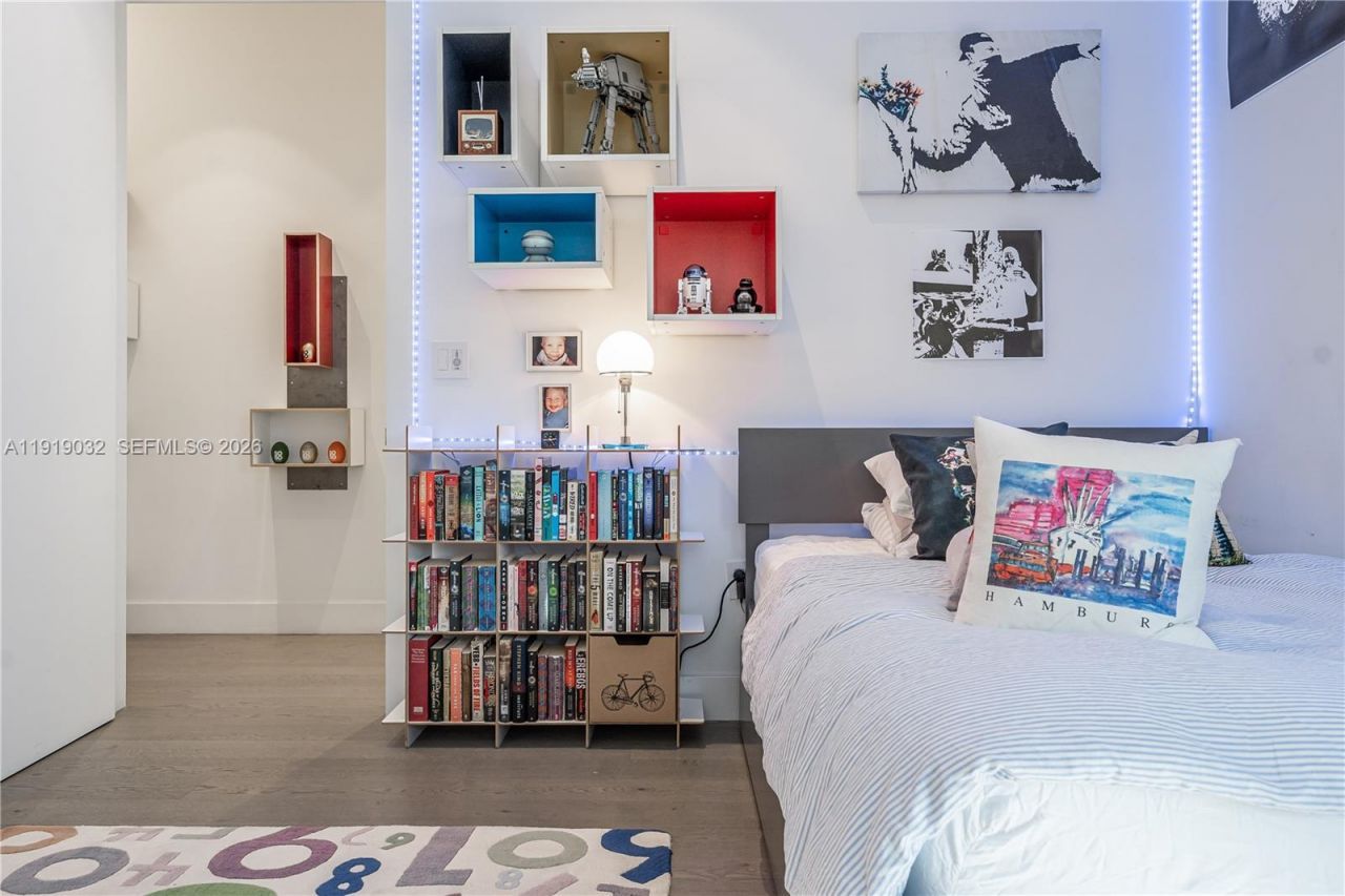 6495 SW 85th St, Miami, FL 33143 Photo