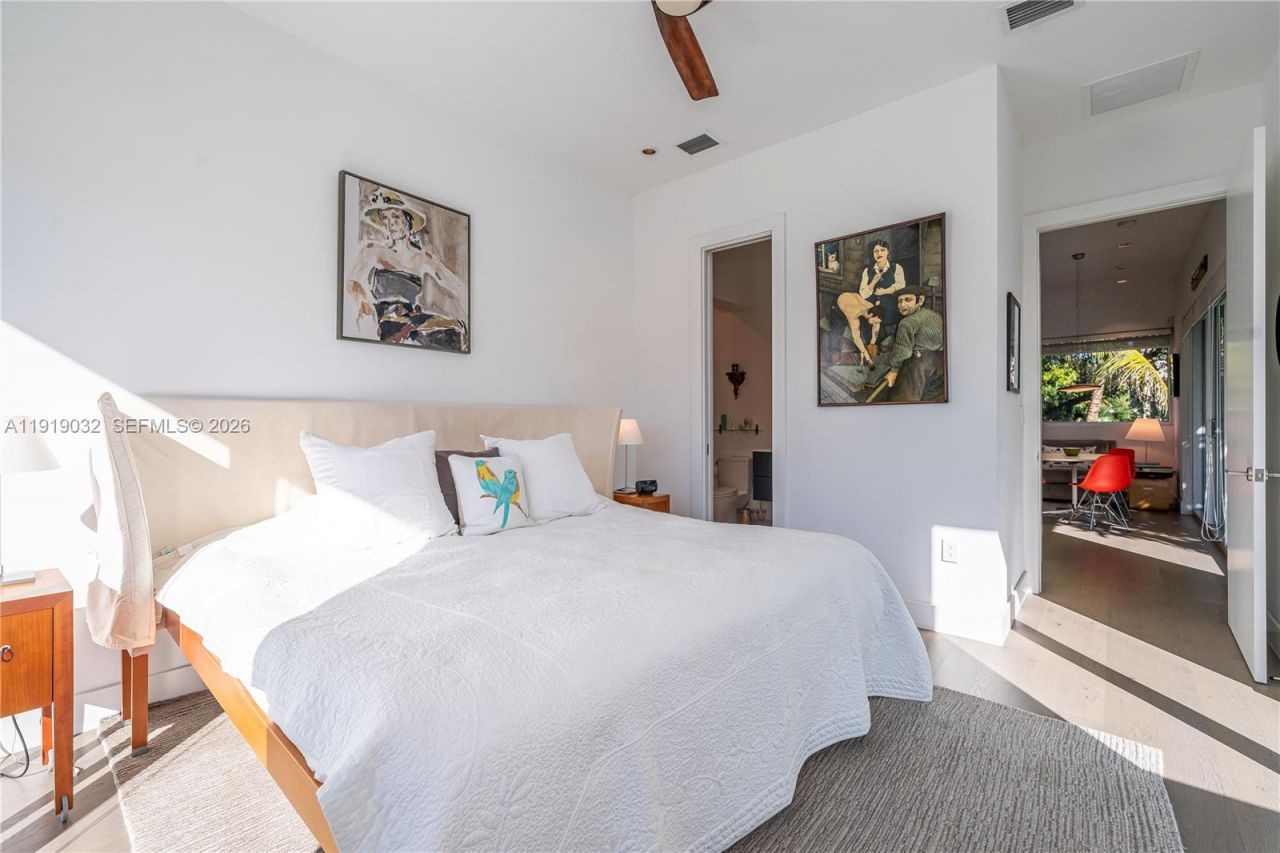 6495 SW 85th St, Miami, FL 33143 Photo