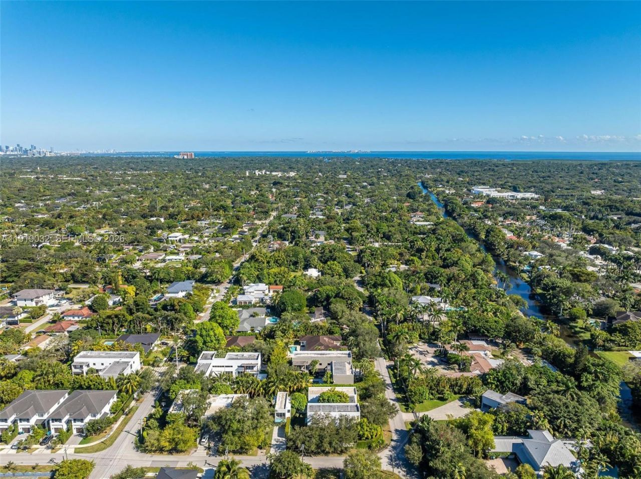 6495 SW 85th St, Miami, FL 33143 Photo