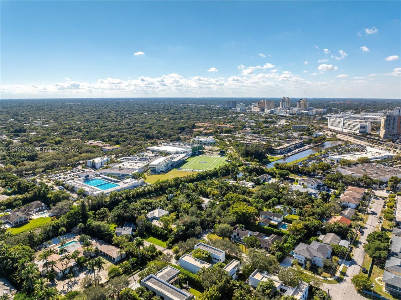 6495 SW 85th St, Miami, FL 33143 Photo