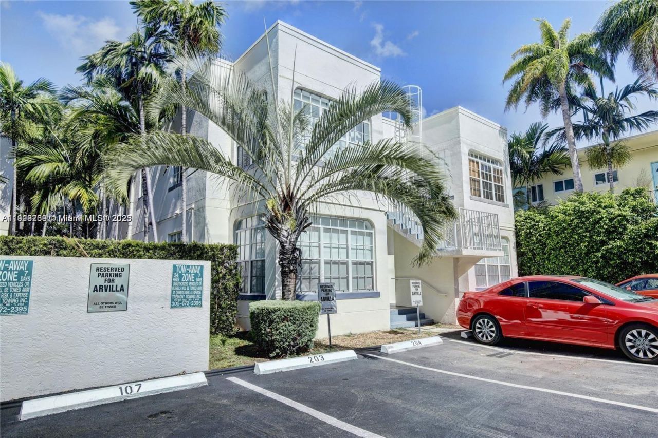 1127 Euclid Ave, Unit 206, Miami Beach, FL 33139 Photo