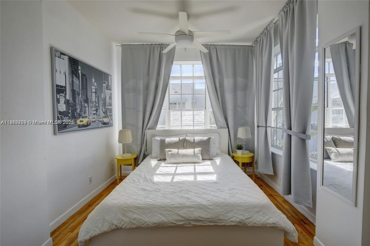 1127 Euclid Ave, Unit 206, Miami Beach, FL 33139 Photo