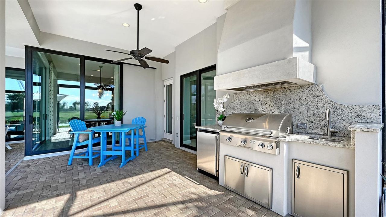 15810 Castle Park Terrace, Lakewood Ranch, FL 34202 Photo