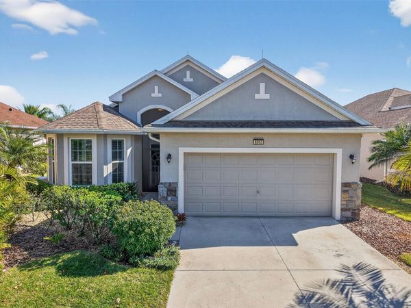 8852 BRIDGEPORT BAY CIRCLE, MOUNT DORA, FL 32757