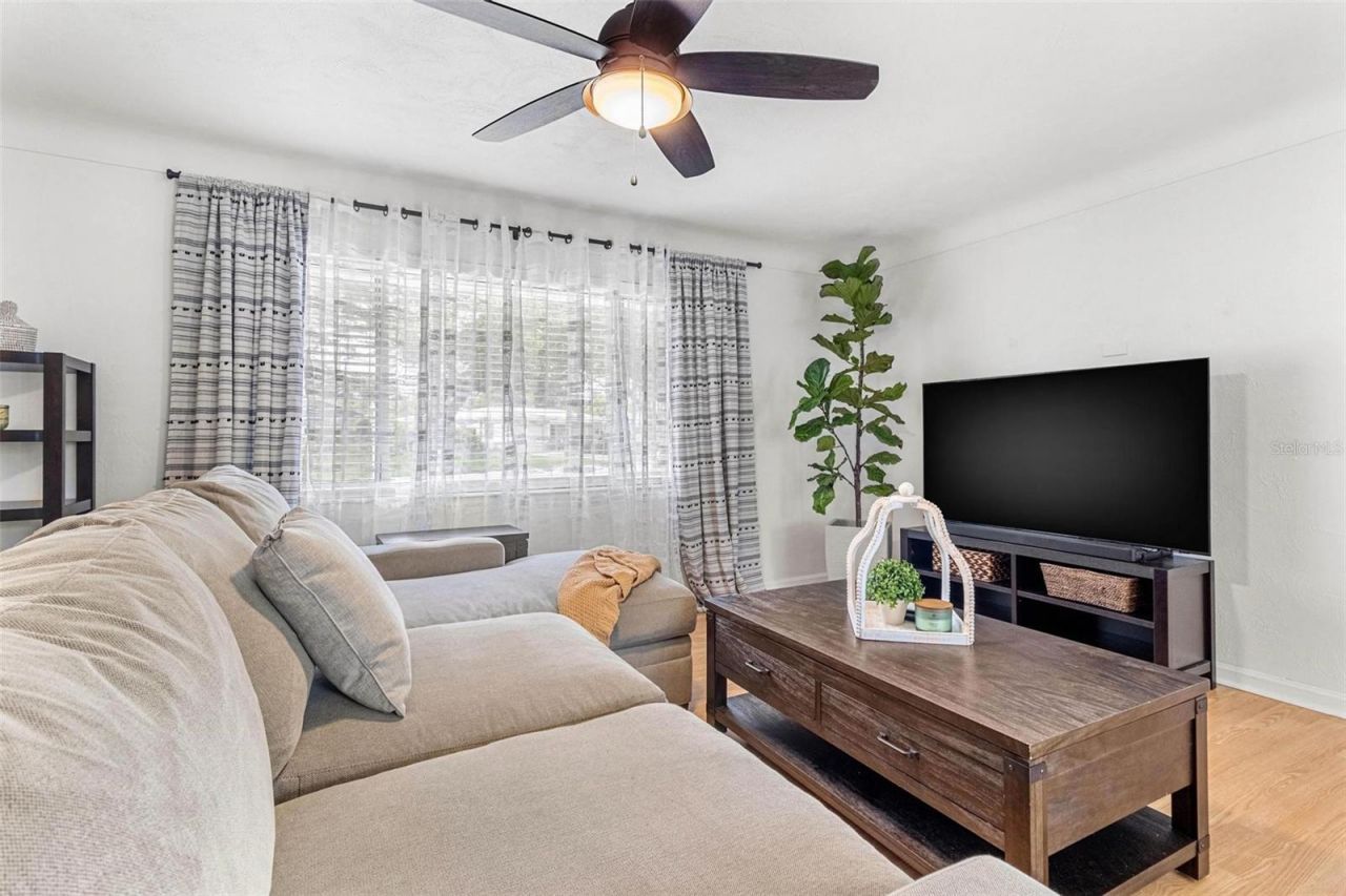 6190 36th Avenue N, Saint Petersburg, FL 33710 Photo