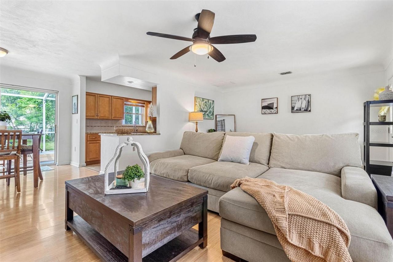 6190 36th Avenue N, Saint Petersburg, FL 33710 Photo