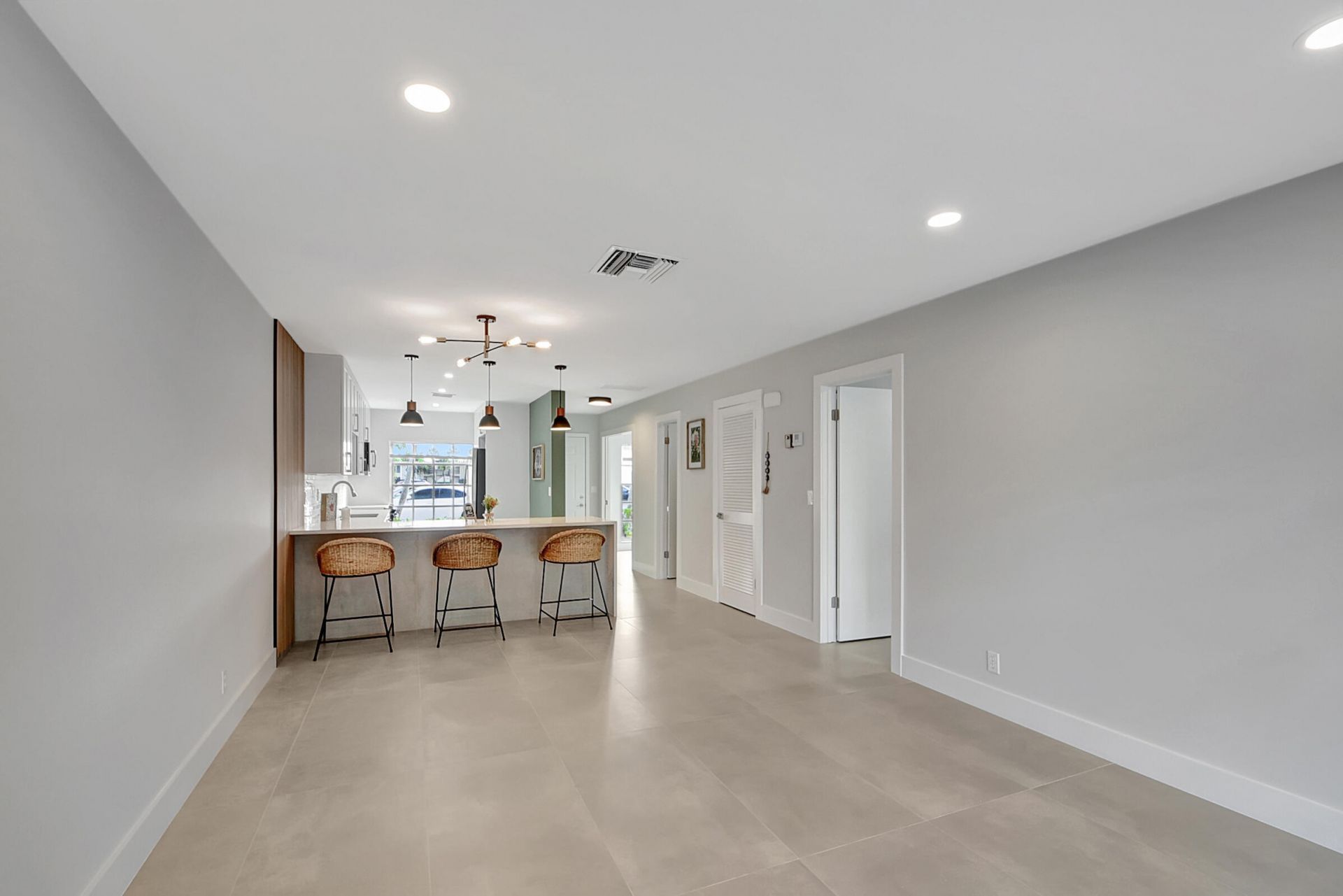 13602 Via Flora, Unit Apt C, Delray Beach, FL 33484 Photo