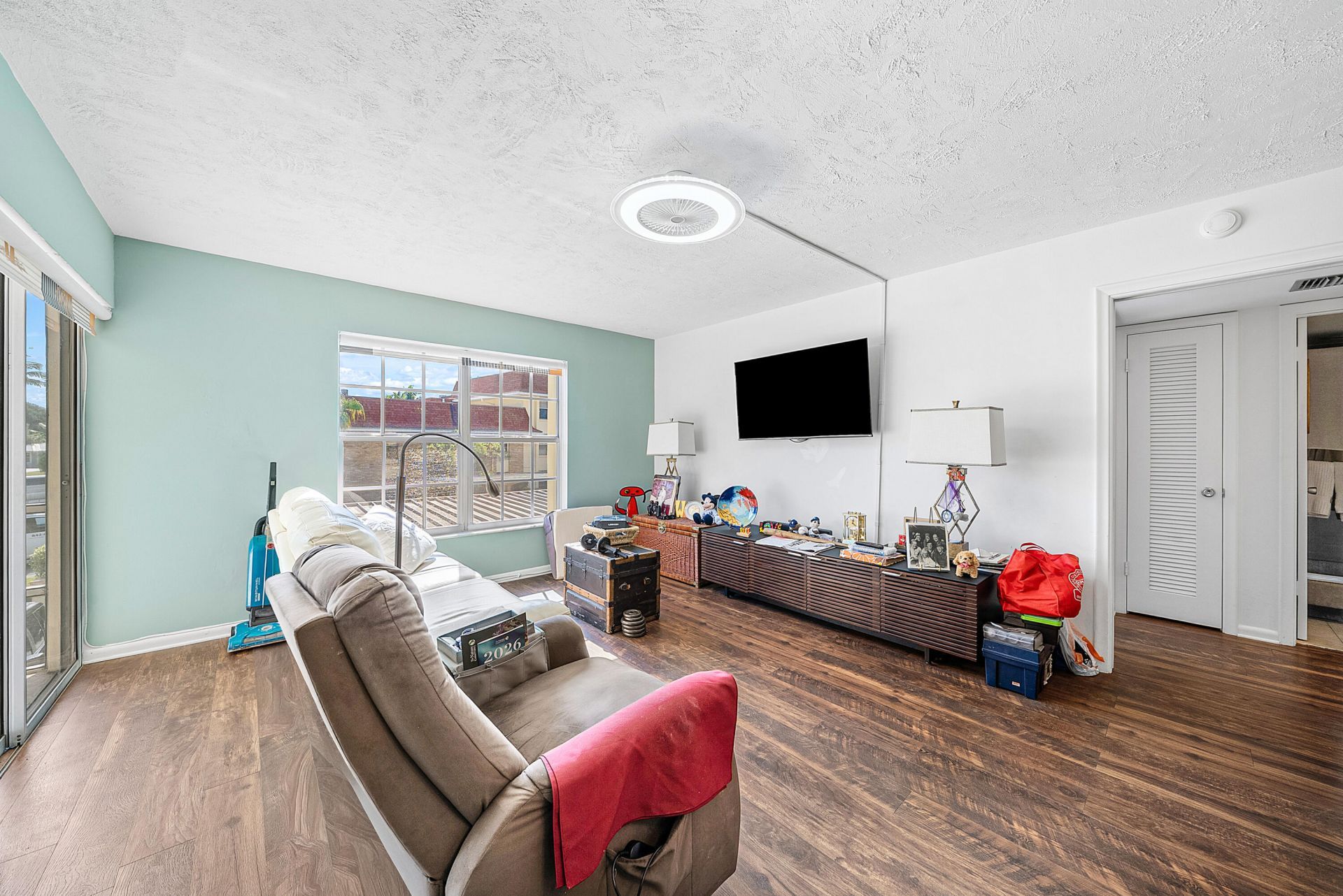 5540 Tamberlane Circle, Unit 221, Palm Beach Gardens, FL 33418 Photo