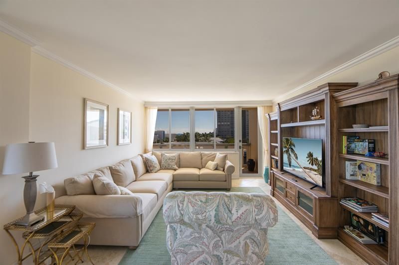 305 N Pompano Beach Boulevard, Unit 512, Pompano Beach, FL 33062 Photo