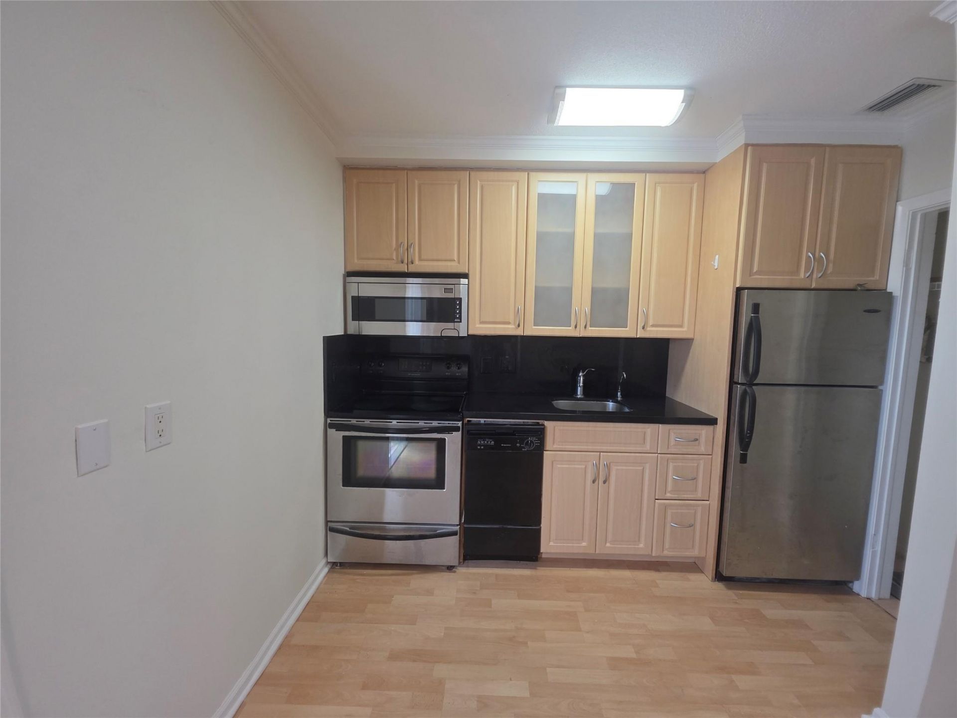 2131 NE 42nd Court, Unit 208E, Lighthouse Point, FL 33064 Photo