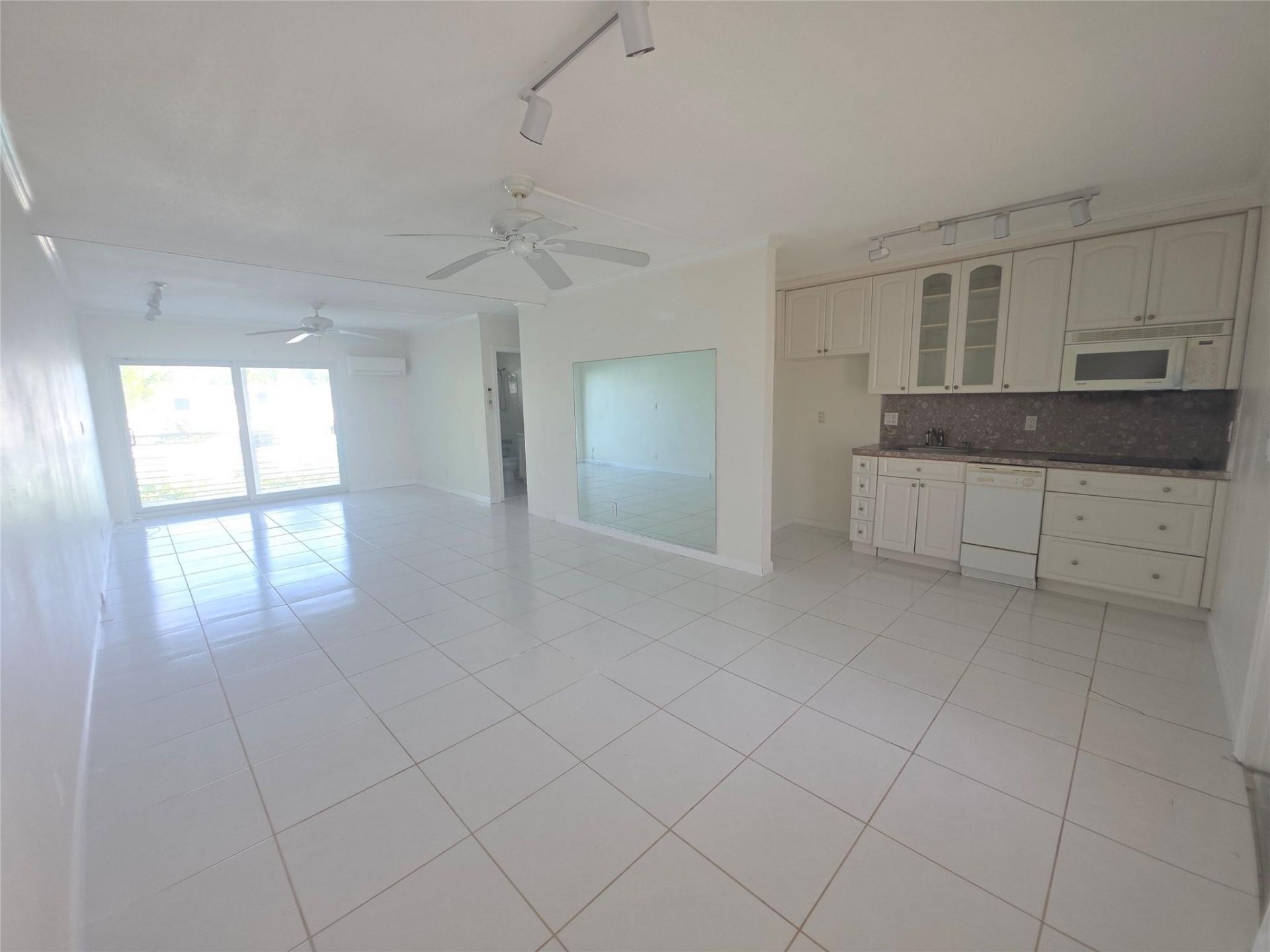 2131 NE 42nd Court, Unit 209E, Lighthouse Point, FL 33064 Photo