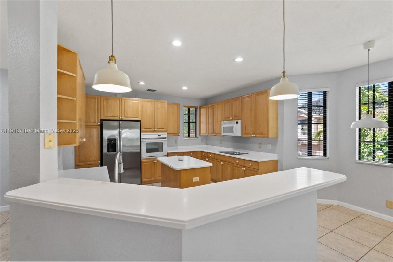 2649 Center Ct Dr, Unit 2-7, Weston, FL 33332 Photo