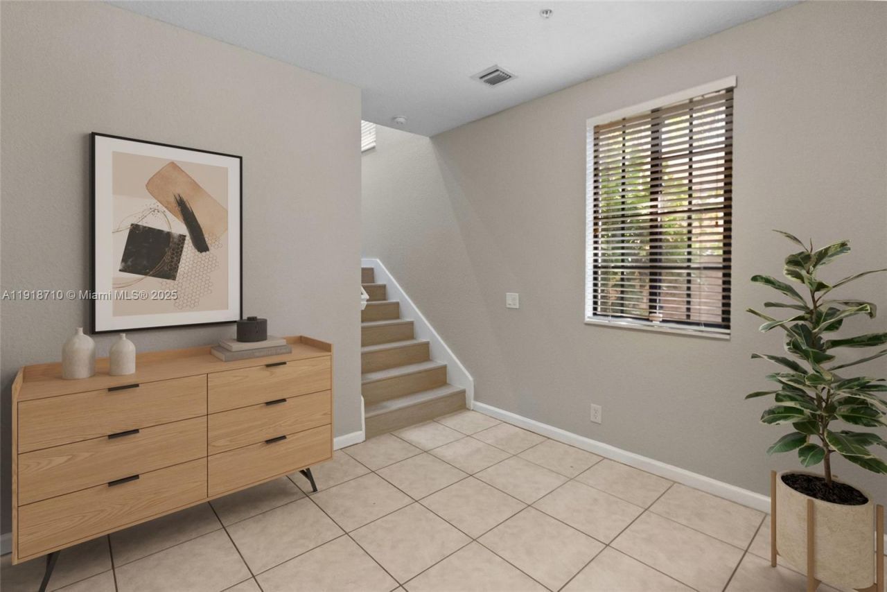 2649 Center Ct Dr, Unit 2-7, Weston, FL 33332 Photo