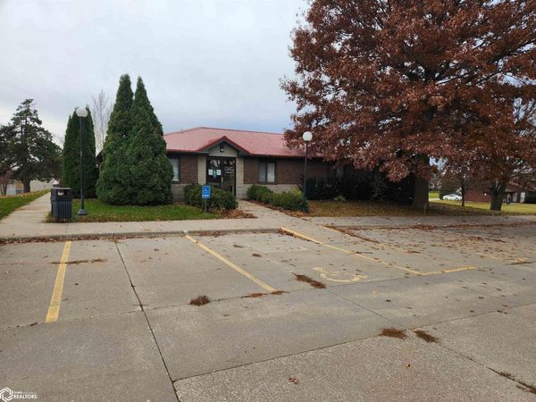 1309 S Broadway Street, Toledo, IA 52342