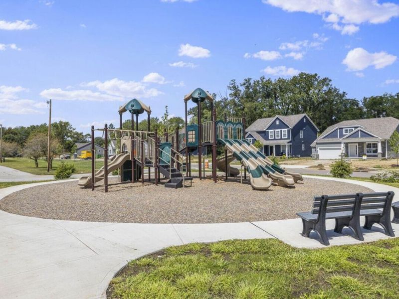 282 Olympic Loop, Commercial Point, OH 43116 Photo 35