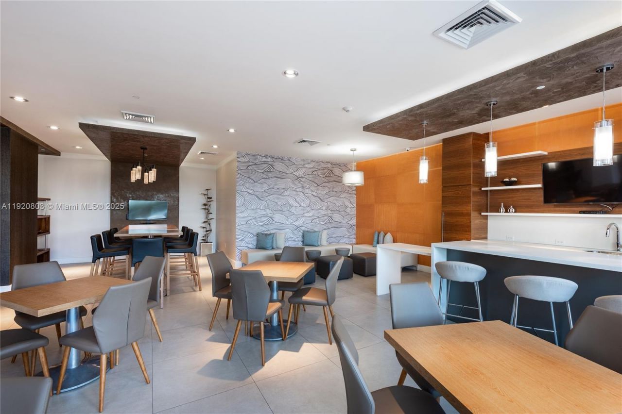 600 NE 27th St, Unit 2605, Miami, FL 33137 Photo