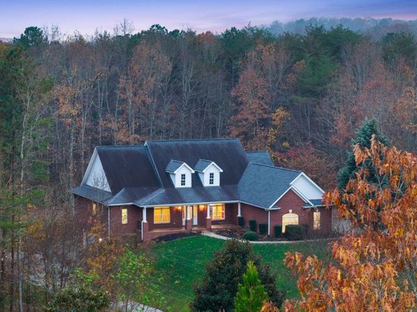 3228 NW Mountain Pointe Drive, Cleveland, TN 37312