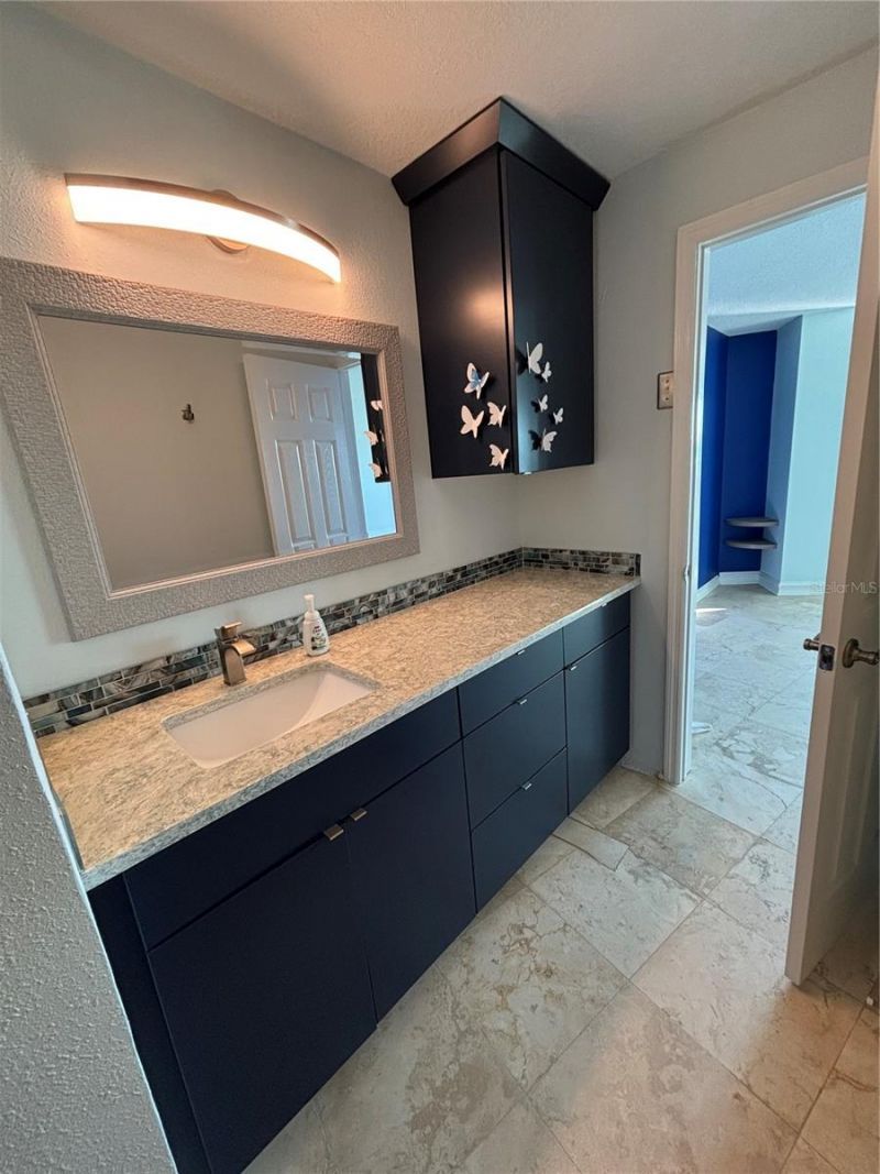 610 Island Way, Unit 608, Clearwater Beach, FL 33767 Photo