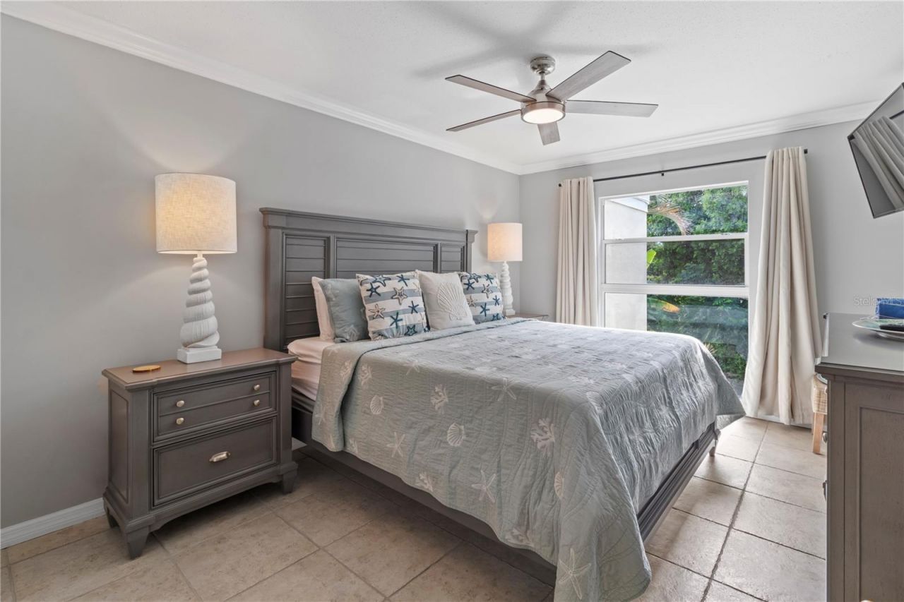 5310 Gulf Of Mexico Drive, Unit 16, Longboat Key, FL 34228 Photo