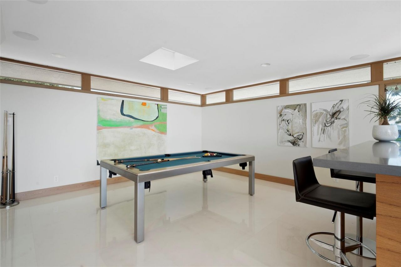 10 Brightwaters Circle Ne, Saint Petersburg, FL 33704 Photo