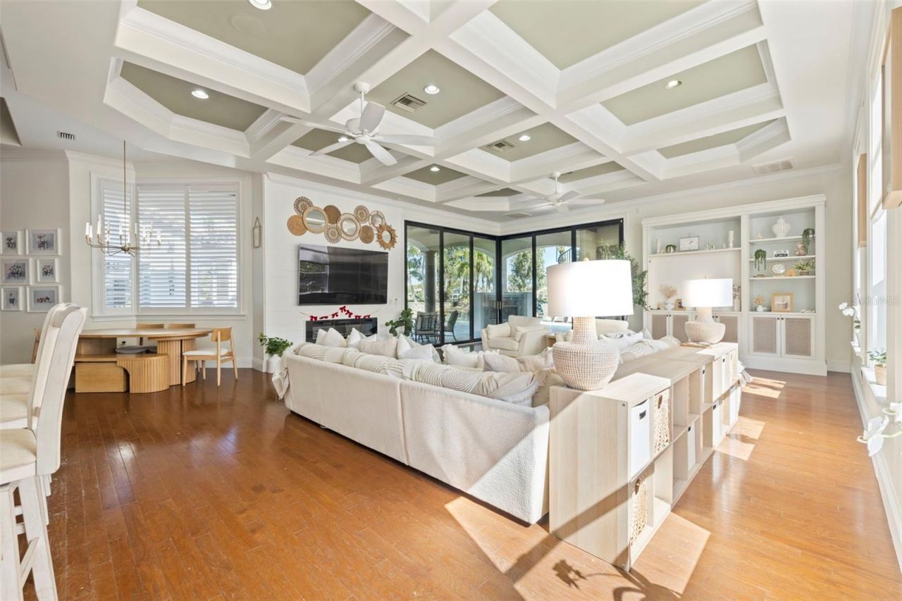 17301 Ladera Estates Boulevard, Lutz, FL 33548 Photo