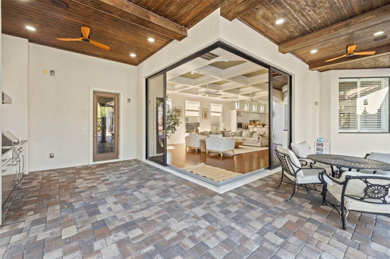 17301 Ladera Estates Boulevard, Lutz, FL 33548 Photo