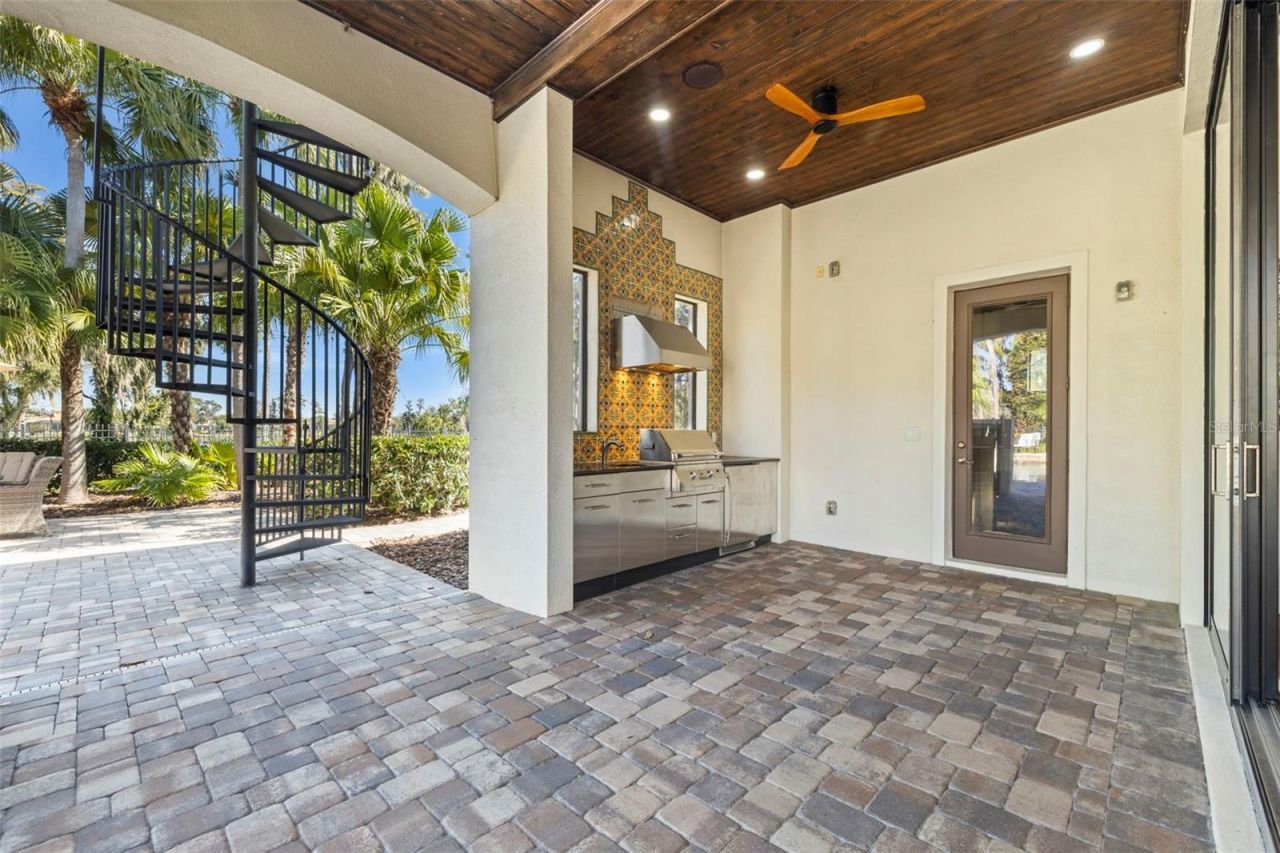 17301 Ladera Estates Boulevard, Lutz, FL 33548 Photo