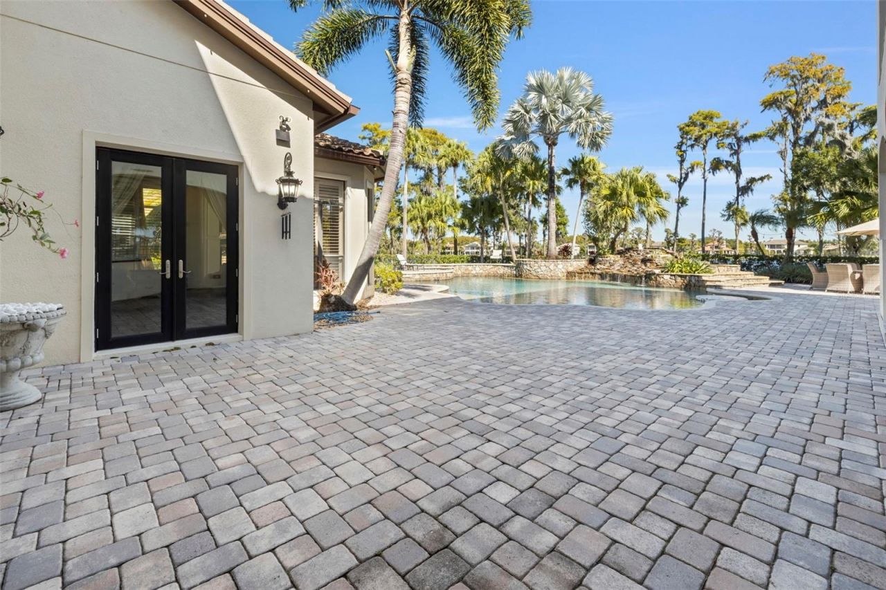 17301 Ladera Estates Boulevard, Lutz, FL 33548 Photo