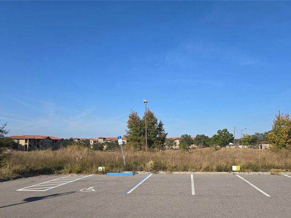 821 RETREAT BOULEVARD, Unit 102, DAVENPORT, FL 33897