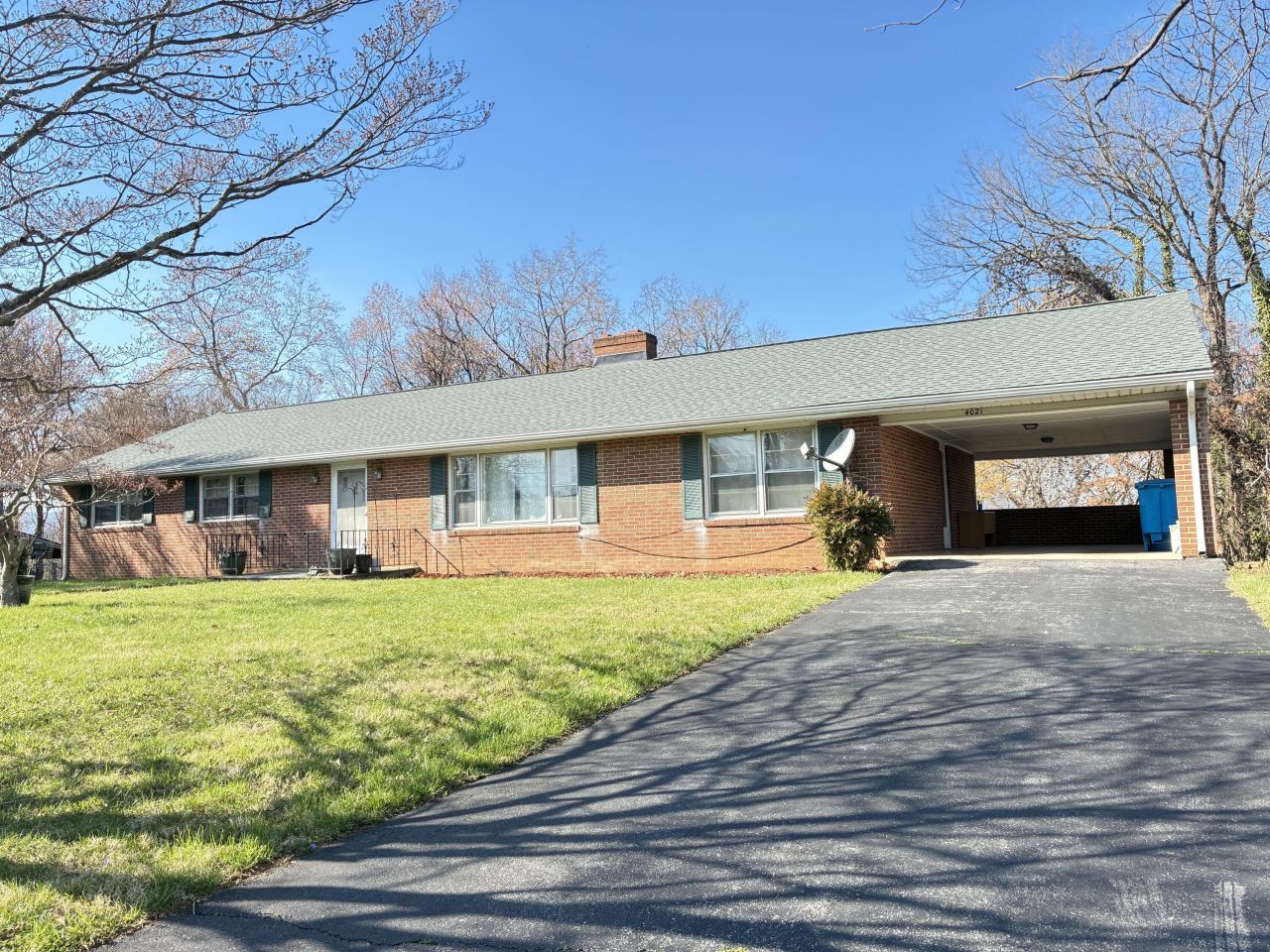 4021 Clairmont St Sw, Roanoke, VA 24018 Main Photo