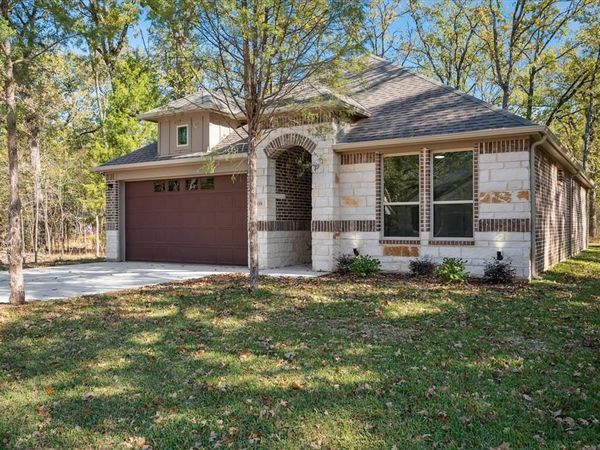 208 Driftwood Drive, Trinidad, TX 75163