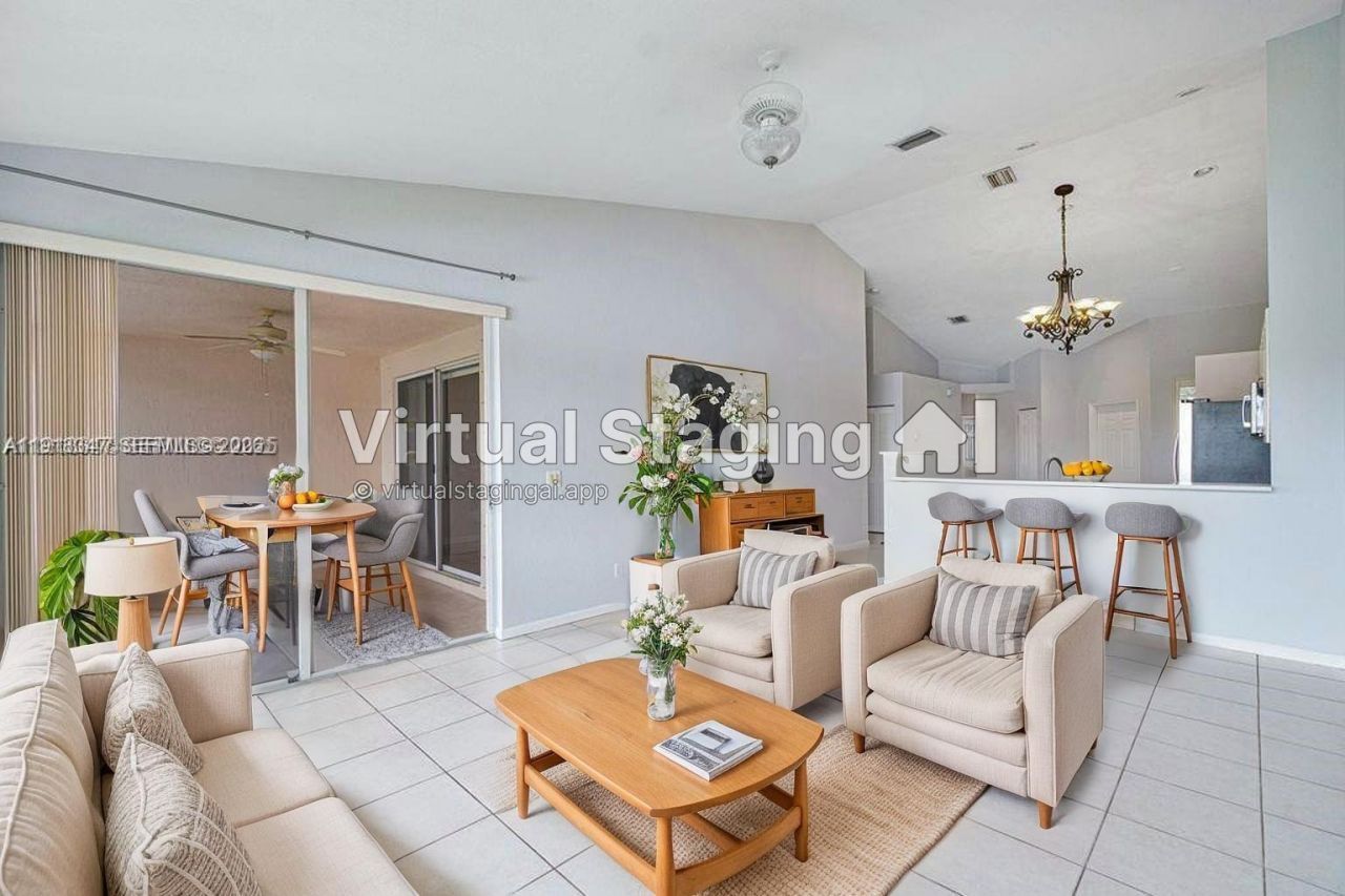 2437 S Coral Trace Cir, Unit 2437, Delray Beach, FL 33445 Photo