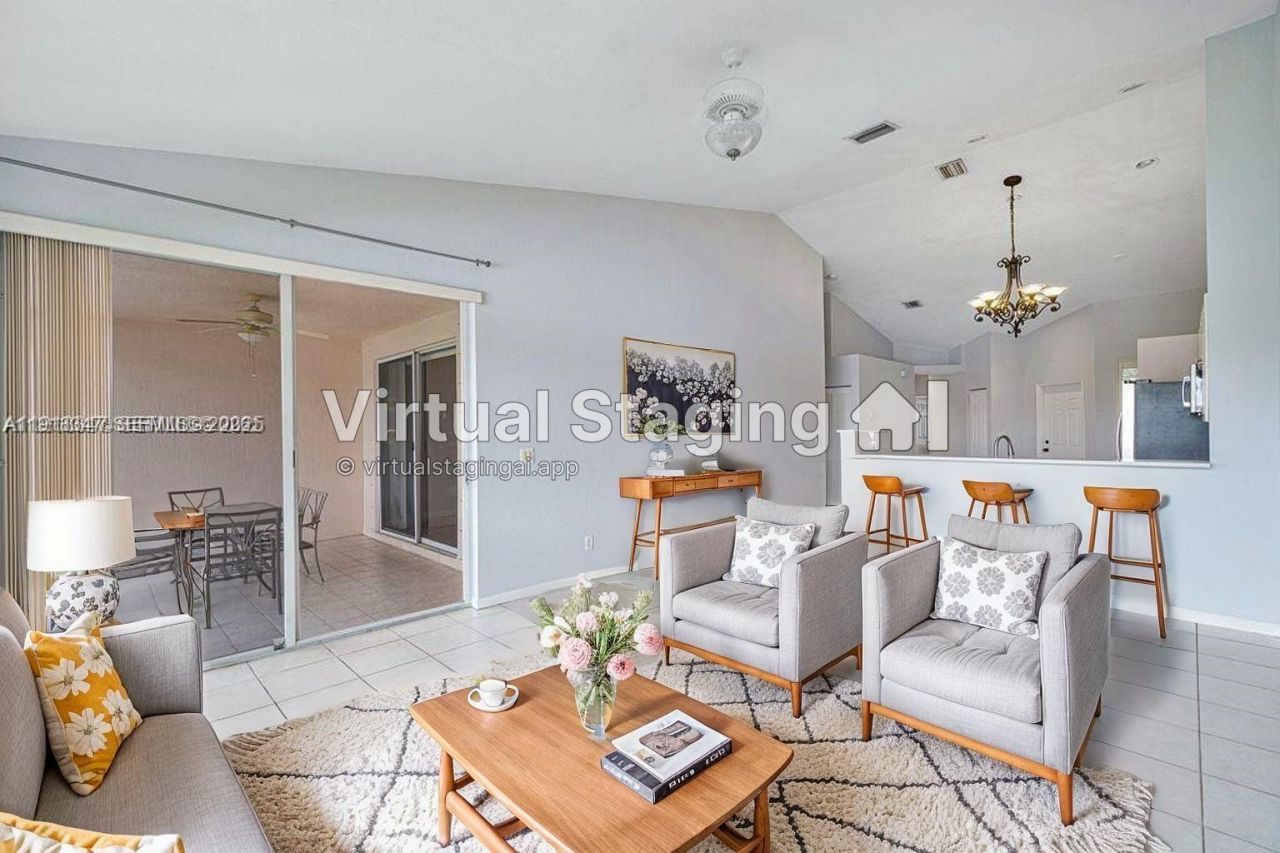 2437 S Coral Trace Cir, Unit 2437, Delray Beach, FL 33445 Photo